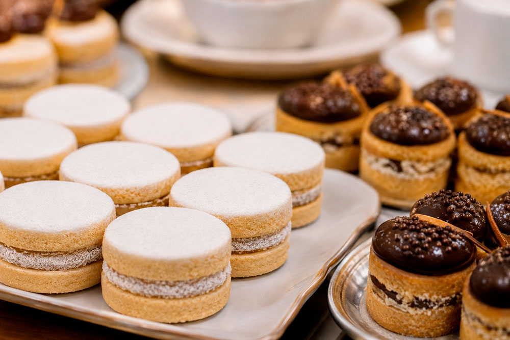 Bocaditos dulces y postres de catering